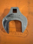 (qty 1) Snap-on 1-1/2" Heavy Duty Open-end Crowfoot Wrench Drive SC048. Fixed Price $45.00.