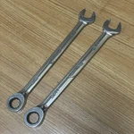 Snap 5/8 11/16 Ratcheting Combination Wrench 2PC Set OEXR20 OEXR22 Usa. Fixed Price $64.99.