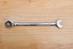Metric Gearwrench Reversible Ratcheting Combination (choice 8MM-24MM). Fixed Price $18.00.