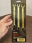 Craftsman Flare Nut Wrench Set Metric 9-44765 New. Fixed Price $40.00.