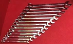 New Craftsman Profesional 13 Piece Combination Wrench Set 12PT Metric 7MM - 19MM. Fixed Price $275.00.