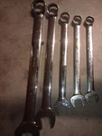 Snap 12-POINT Sae Flank Drive Combination Wrench Set 5 Piece. Fixed Price $300.00.