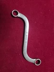Snap-on Tools Metric 17MM + 19MM S-shaped 12-POINT Box Wrench, SBXM1719. Fixed Price $38.99.