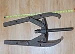 Jaw Puller Owatonna Tools 1003 1/2-L. Fixed Price $60.00.