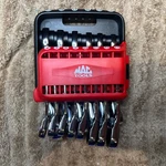 Excellent Mac Tools SRWMS214PTA 14-PC Metric Stubby 12-PT Ratcheting Wrench Set. Fixed Price $260.00.