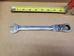 Blue-point Tools Usa Mm Flex Head Ratcheting Wrench No BOERMF17. Fixed Price $50.00.