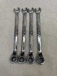Snap-on 11MM Flank Drive Plus 4 Piece Ratcheting Combination Wrench SOEXRM11. Fixed Price $99.99.