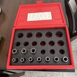 Snap On 313SMYA 10PC 1/2 Dr 12PT Metric Deep Sockets, 10-19MM, Usa. Fixed Price $299.99.
