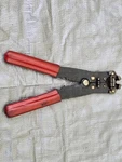 Mac Tools Automatic Wire Crimper/stripper. Fixed Price $35.00.