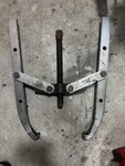 Gear Puller. Fixed Price $150.00.