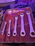 Matco Combination Ratchet Sae 5 Wrench Set 1/4"-7/8" Pre-owned.. Fixed Price $159.99.