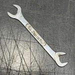Snap-on Tools Usa DS2422 Sae Sizes 11/32" & 3/8" Open End Offset Ignition Wrench. Fixed Price $9.99.