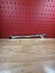 Mac Tools M30CL440 30MM Metric Standard 12-POINT Chrome Combination Wrench Nice. Fixed Price $94.99.