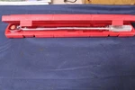 Snap-on Tools QJR3200C 1/2" Click Type Torque Wrench 30-200 Ft Lbs W/ Case. Fixed Price $124.99.