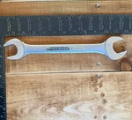 Craftsman -v- 44586 1/16 1/8 Sae Double Open End Wrench Made In Usa. Fixed Price $29.95.
