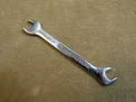 Snap NO.DS2018A Sae 5/16" X 9/32" 4 Way Angle Offset Open End Ignition Wrench. Fixed Price $9.95.