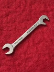 Mac Tools IW18D Sae 9/32" Open End Angle Ignition Wrench. Fixed Price $5.50.
