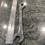 Snap-on SVS22A 11/16 Flank Drive Plus Four Way Angle Head Open End Wrench New. Fixed Price $63.95.