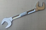 Snap-on Angle Wrench 1" Open-end Vs 5232, 4 Way 30-60 Degree Chrome Plate Usa. Fixed Price $45.95.