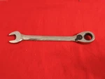 Blue Point 19MM 12 Offset Ratcheting Combination Wrench Spanner Nos. Fixed Price $24.99.