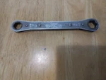 Snap-on R20225 5/8 X 11/16 6PT Chrome Ratcheting Wrench. Fixed Price $9.75.