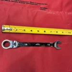 Mac Tools 6PT Flex-head Ratcheting Box End Wrench RWF216MM New. Fixed Price $26.00.