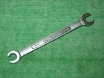 Vtg. Craftsman NO.VV-44174 = 3/8" X 7/16" Combination Flare Nut Line Wrench Usa. Fixed Price $6.95.
