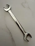 Snap-on Never Turned Bolt 25MM X 27MM VOM2527B Open End Wrench Brand New. Fixed Price $70.00.
