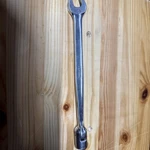 Snap-on Tools Usa 1/2 Sae 12PT Flex-head Open-end Socket Wrench FHO16B. Fixed Price $22.88.