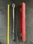 Snap On QJR3200A, 1/2 Drive Torque Wrench, 30-200 Ft Lb .locked Up ... Fixed Price $49.00.
