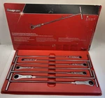 Snap On RTB607 1/4 -9/16 Piece Low Clarence Ratcheting Handle Box Wrench. Fixed Price $349.99.