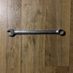 Blue Point Tools 11/16 Sae Combination Wrench BLPCW1116 12 Satin Finish. Fixed Price $14.00.