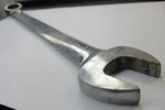 Snap OEXM220B Metric 22MM 12 Point Combination Wrench Usa. Fixed Price $44.88.