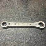 Mac Box-end 5/8 3/4 Ratchet Wrench RBW-30 Made In Usa. Fixed Price $12.00.