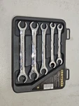 Craftsman Professional Usa 5-PIECE Metric Flare Nut Wrench Set No 42013. Fixed Price $65.00.