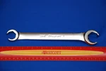 Snap-on New 3/4 1" 6-POINT Sae Flank Drive Double End Flare Nut Wrench RXFS2432B. Fixed Price $60.51.