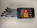 Mac Tools SRWMS00212PTM 12-PIECE Metric Ratcheting Wrench Set 8-19MM Chrome. Fixed Price $275.00.