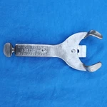 Snap-on S-9580 Universal Joint Assembly Tool Gm: Chevrolet/pontiac Used. Fixed Price $35.00.
