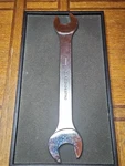 Duro Indestro Tools Usa 32MM & 30MM Open Ended Wrench #43032A. Fixed Price $17.99.