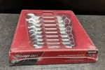 Snap-on OEXS709B Sae 12PT Flank Drive Short Combination Wrench 9PC Set Unused. Fixed Price $290.00.