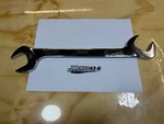 Snap-on Tools Usa Used 1-1/2" Sae Way Open-end Angle Head Chrome Wrench VS48. Fixed Price $134.95.