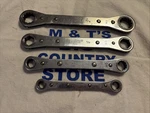 Snap-on Tools Usa 4PC 6/12PT Ratcheting Box End Wrench Set 3/8" 13/16". Fixed Price $56.87.