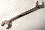 Snap-on Angle Wrench VS34, 1-1/16" Open-end Way 30-60 Degree Chrome Plate Usa. Fixed Price $52.95.