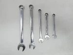 Snap-on Combination Wrench Lot Metric & Standard. Fixed Price $80.00.