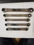 Snap 5 Piece Sae Double Box Ratchet Wrench Set 1/4"-9/16" Good Condition. Fixed Price $39.00.