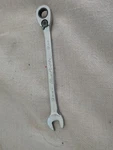 Blue Point BOERM9 9MM 12 Metric Offset Reversible Ratcheting Wrench. Fixed Price $19.12.