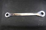 Snap On R2830C 7/8 15/16" 12 Point Sae Offset Ratcheting Box Wrench Euc F/s. Fixed Price $69.95.