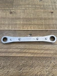 Snap On #R1618 Ratcheting Box Wrench 1/2" 9/16" 12 Point. Fixed Price $12.00.