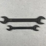 Snap On Tools GVO2022 & GVO2830 Double Open End Wrenches Black Industrial Oxide. Fixed Price $59.97.