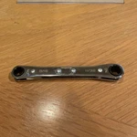 Snap-on New R1011C 5/16 11/32" 12-POINT Sae Offset Ratcheting Box Wrench. Fixed Price $19.95.